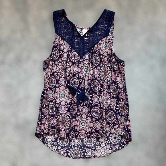 EUC No Boundaries Sleeveless Swing Top, L - Picture 1 of 8